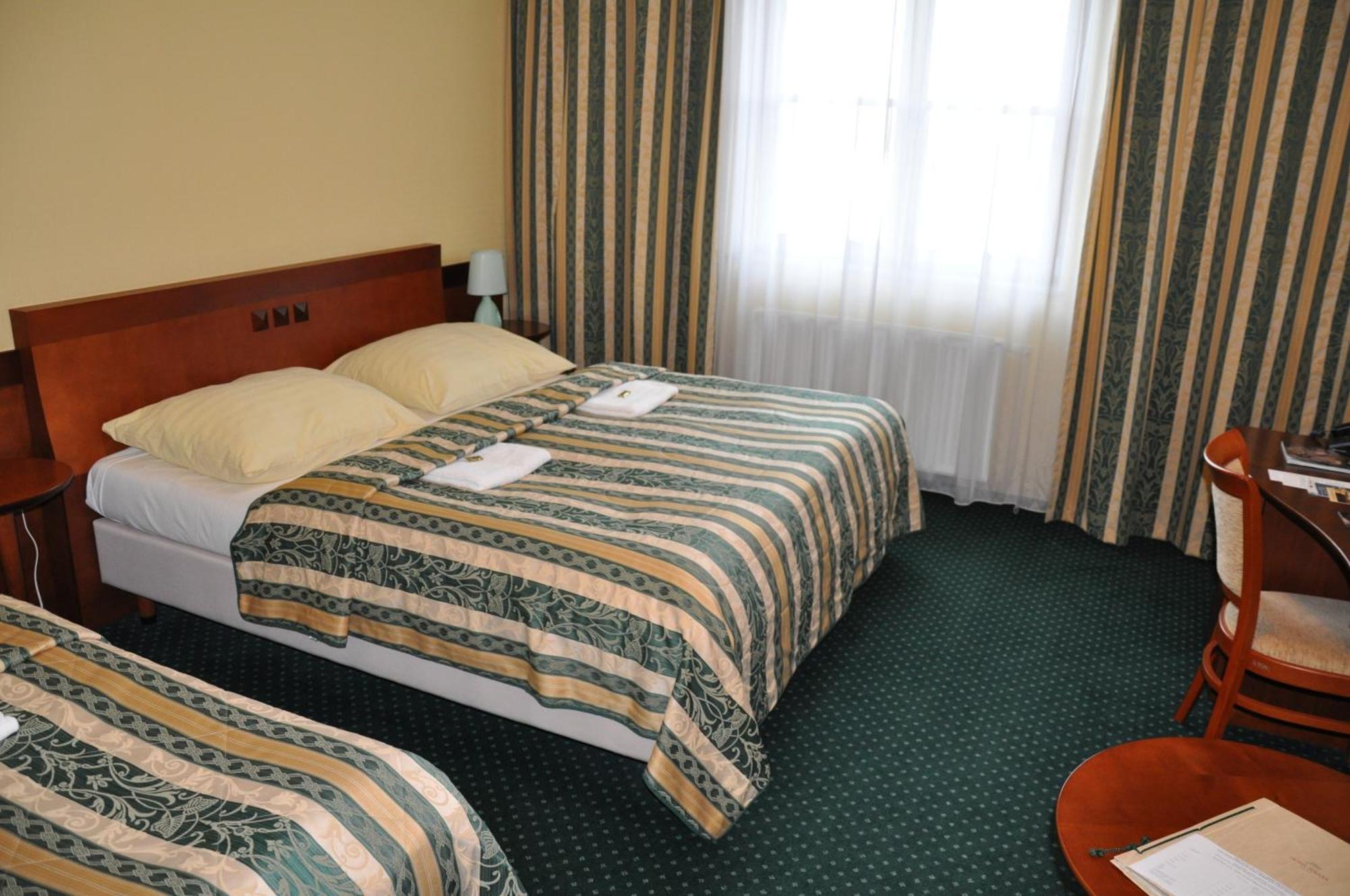 Hotel Terasa Frýdek-Místek المظهر الخارجي الصورة